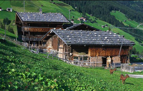 Farmstead group Gemais Farmstead group Gemais