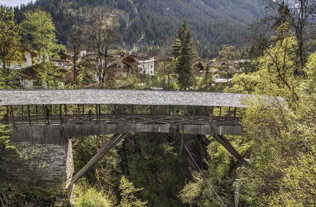 Teufelsbrücke in Finkenberg Teufelsbrücke in Finkenberg